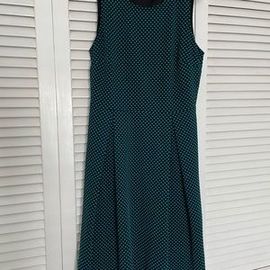 Size Medium 41 Hawthorn Sleeveless Polka Dot dress
